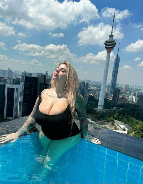 dilylabloom nudes model pic