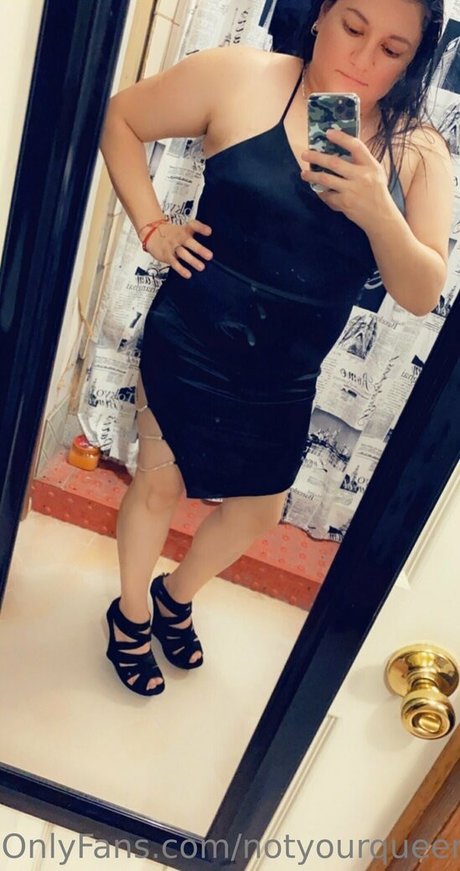 notyourqueen86 pornographic model archive