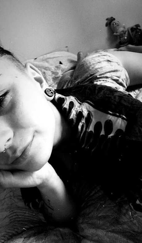 sick mind nudes pornstar pic