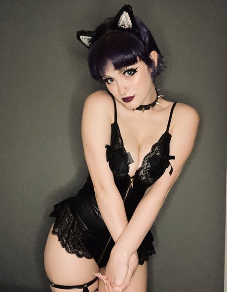 Kyranekko star sexy img