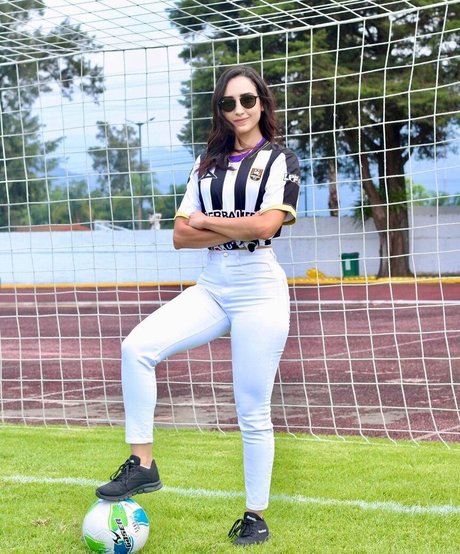 Yuu Garcia erotic pornstar galleries