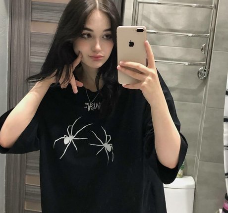 shawty shaww hot actress img