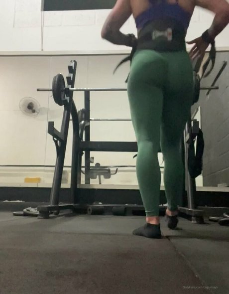 Cogumay best model photo