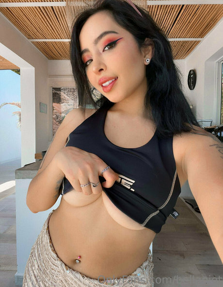 bellaniet top model archive