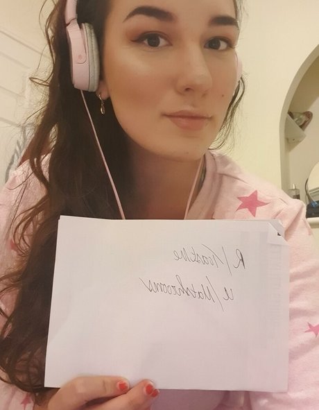 Matildaluciabovo art actress picture