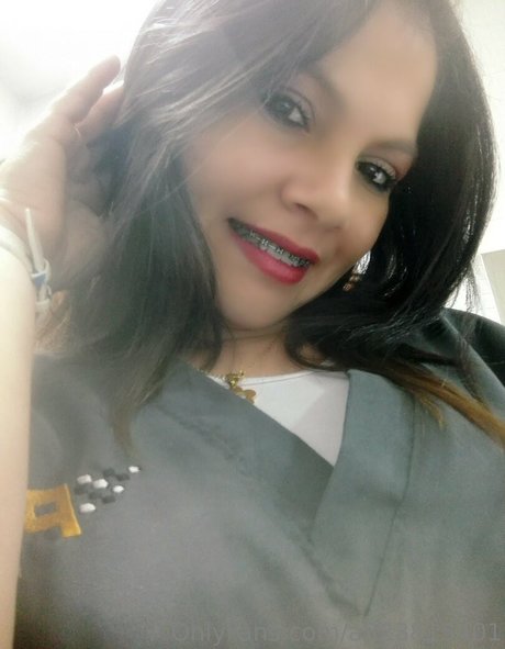 shantal sq naked star galleries