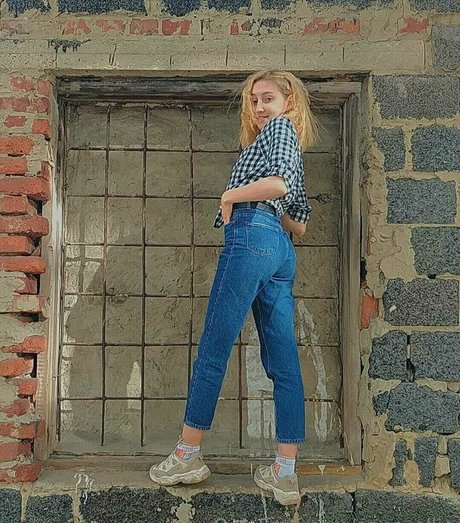 anna ellie top actress pic