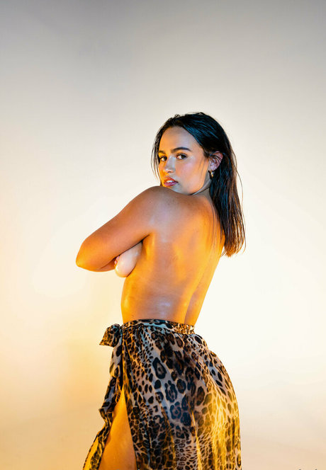 Sumabellhouse hd actress images