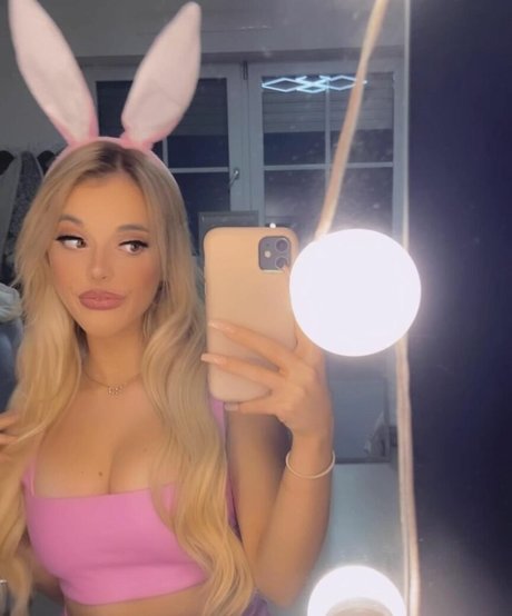 ellenofficial star pornographic img