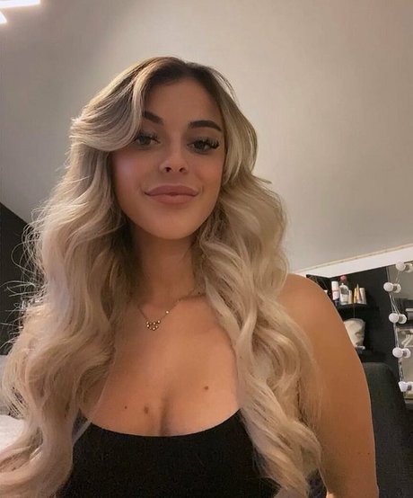 ellenofficial pornstar pretty pictures