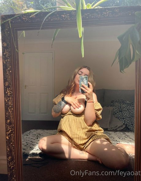 cutiefeya naked pornstar pics