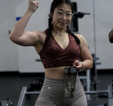 Renee Do top model picture