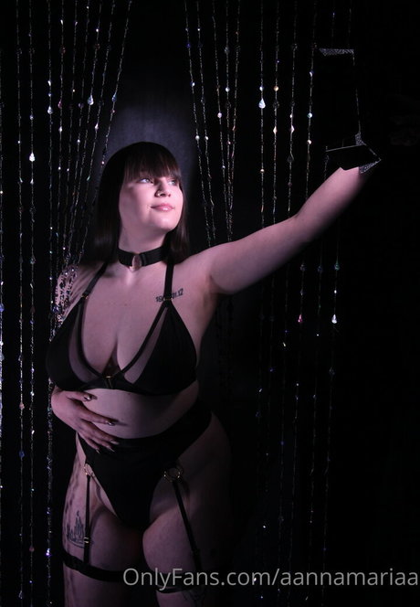 aannamariaa star adult pictures