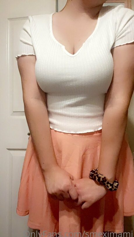 smeximami star nudes image