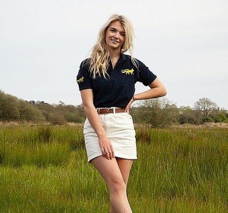 Abi Coombes star sex pics