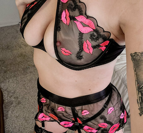 halliegregor Profile pic