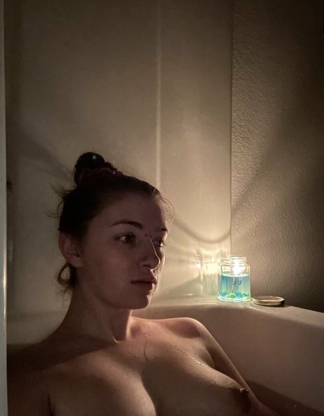 anja on ya nice star image