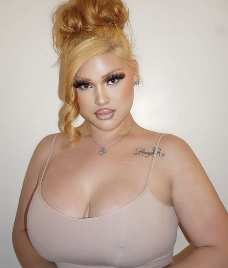 London Winter model porn images