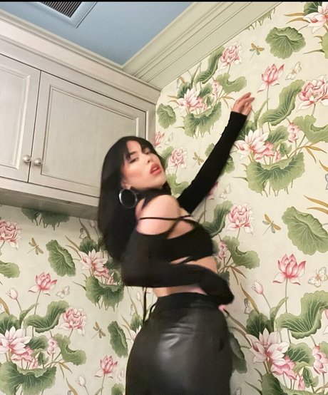 Cynthia Parker model nice pictures