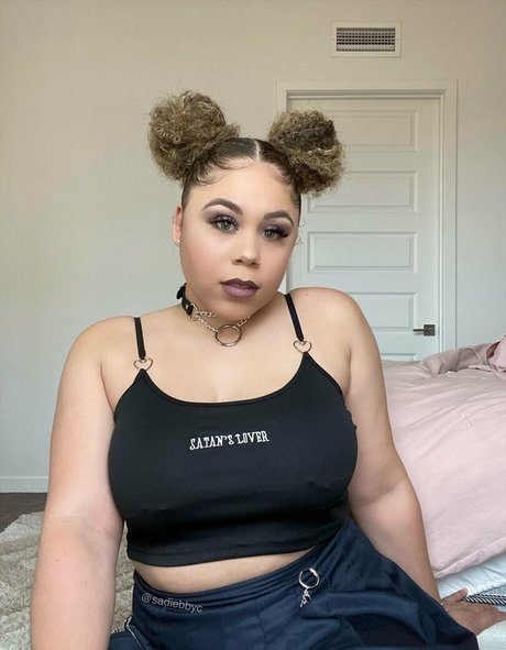 Sadiebbyc xxx pornstar pic