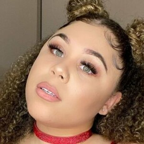 Sadiebbyc free actress photos