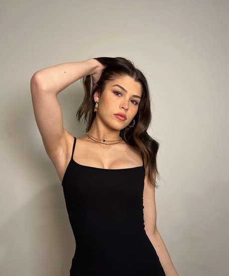 Dylan Conrique pornstar nudes img