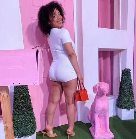 Feelinfree exclusive star images