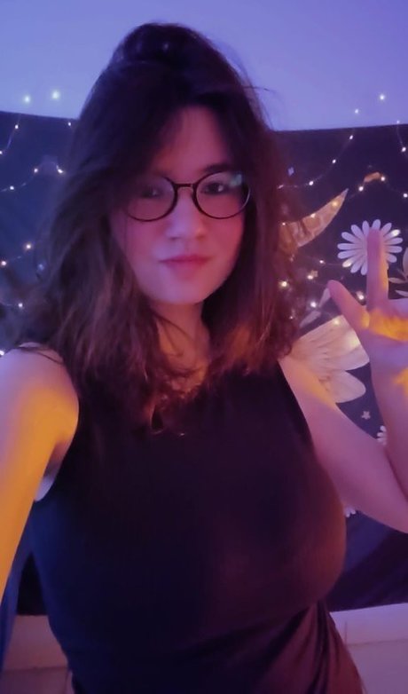 Abeia Mel best actress pics