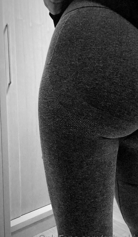 sab oki hot model pics