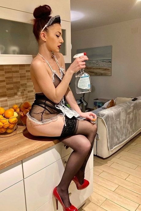 Ivonazg pornographic star pics