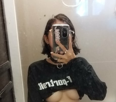 Takayeaki pornographic star pictures