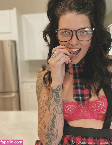 Misstpayne pornstar adult image