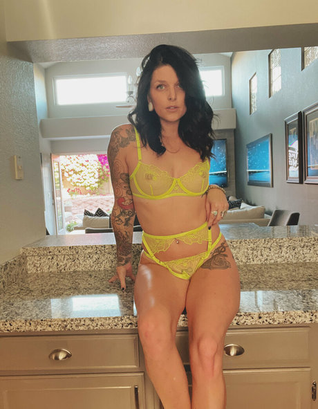 Misstpayne pretty actress archive