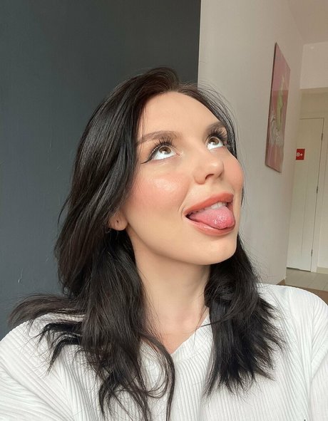 evasodaa adult star gallery