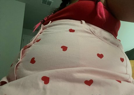 nadyabbw actress photos