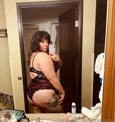 Jenny Zigrino exclusive actress image