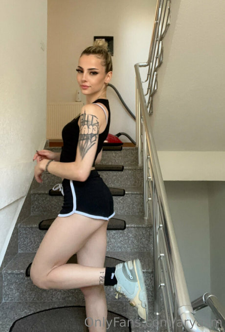 aryasm nudes actress photos