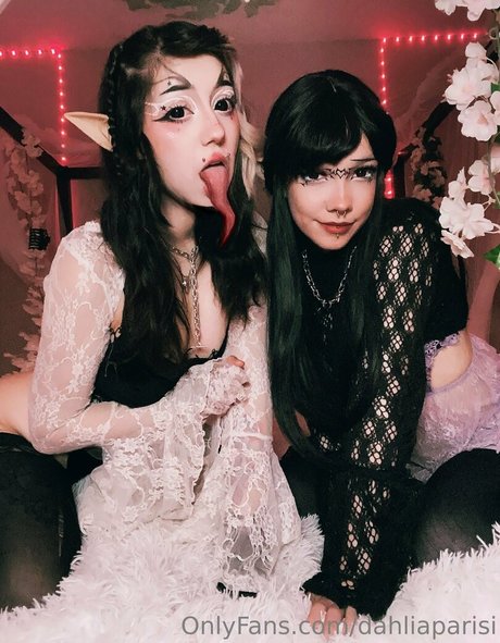 dahliaparisi pornstar adult galleries