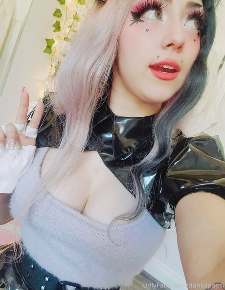 dahliaparisi star high quality pics