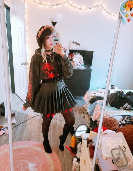 dahliaparisi model porn picture