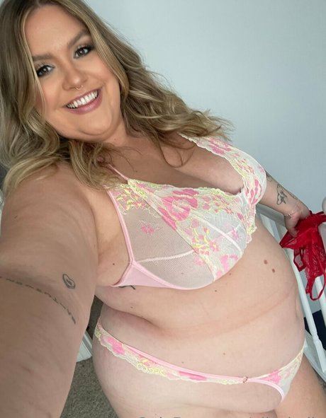 ellesbelly star hd images