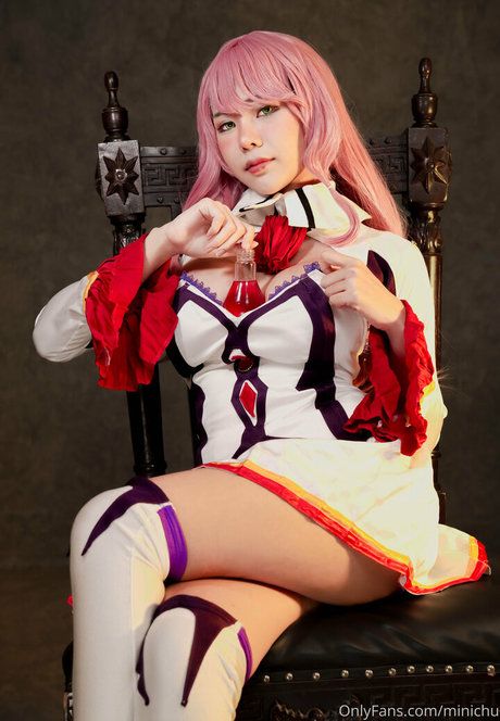 Minichu Thai star sex image