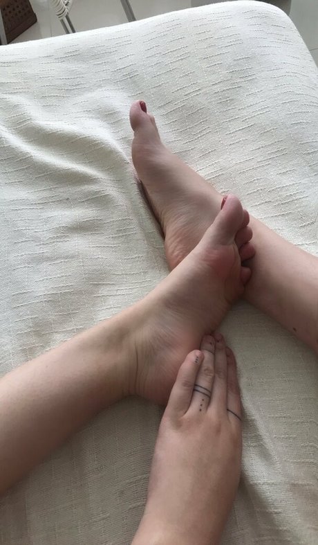 ellaarievilo beautiful model image