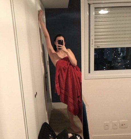 ellaarievilo best actress archive