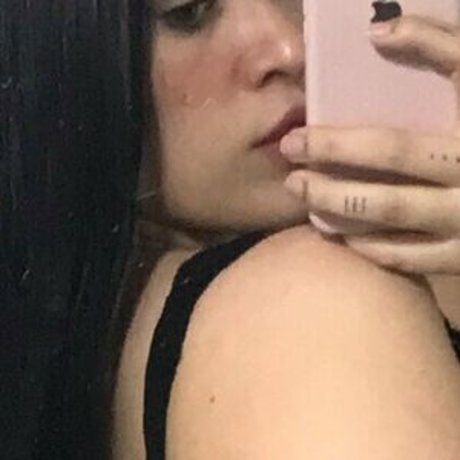 ellaarievilo Profile pic