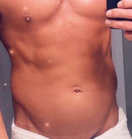 Muscles nudes actress pics