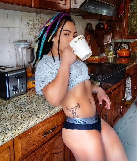 avery_ pornstar top galleries