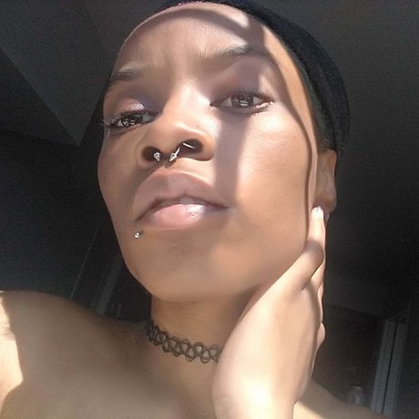 Schwanna Franks xxx actress archive