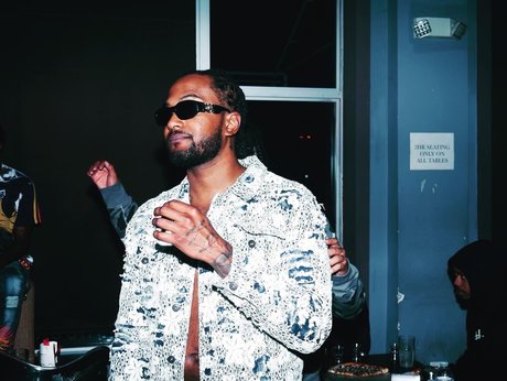 All locks dropped here let s make_ nude model img