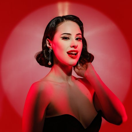 Evana De Lune top actress img